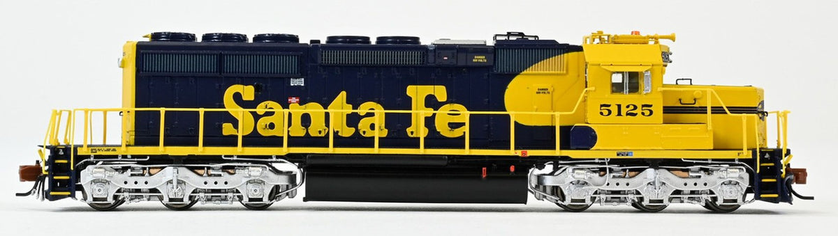 ScaleTrains Rivet Counter N SXT39369 DCC/ESU LokSound Equipped EMD SD40-2 Locomotive Santa Fe 'As Delivered Lettering' ATSF #5130