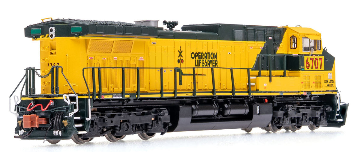 ScaleTrains Rivet Counter N SXT40658 DCC Ready GE AC4400CW Locomotive Union Pacific 'ex-C&NW Operation Lifesaver' Patched UP #6707
