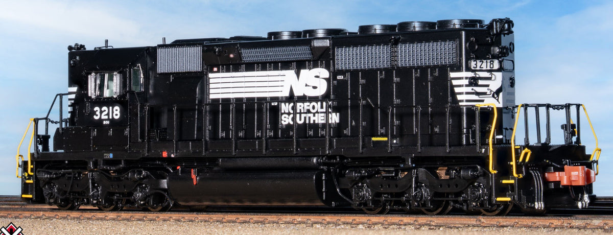 ScaleTrains Rivet Counter N SXT40716 DCC Ready EMD SD40-2 Locomotive Norfolk Southern 'Thoroughbred' w/Chicken Wire Grilles NS #3218