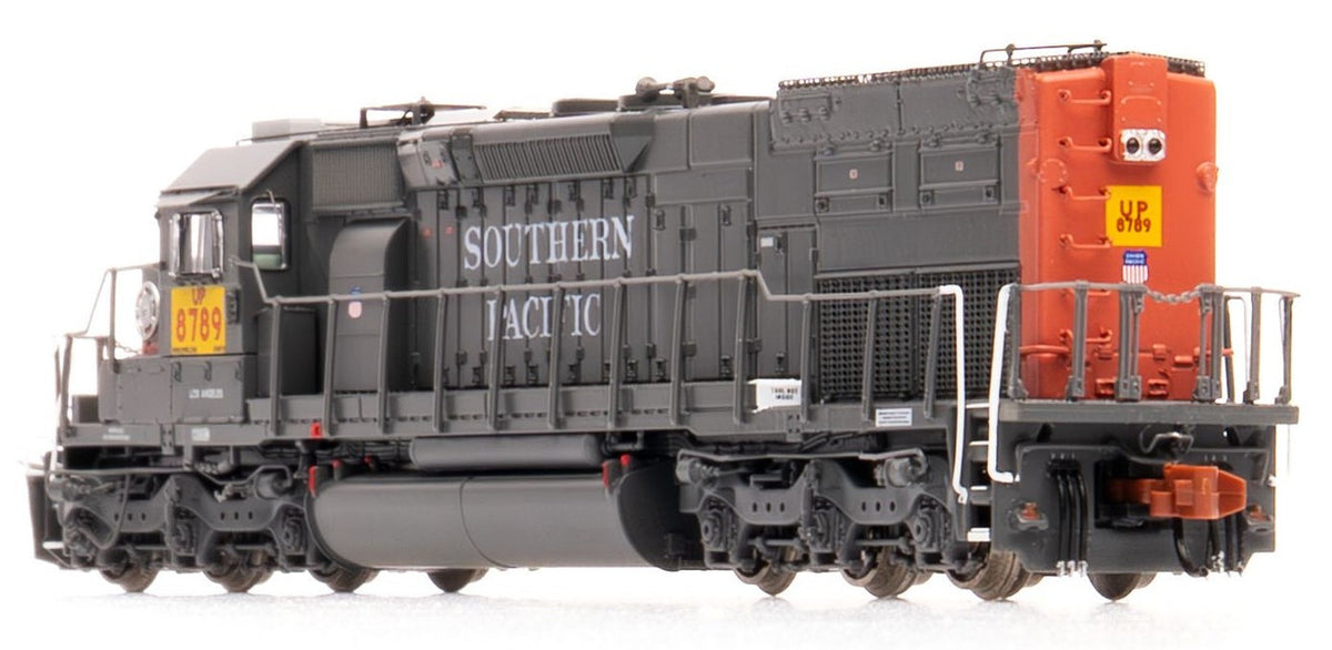 ScaleTrains Rivet Counter N SXT41061 DCC Ready EMD SD40T-2 Union Pacific 'ex-SP Roman Lettering Patch' w/Ditch Lights UP #8789