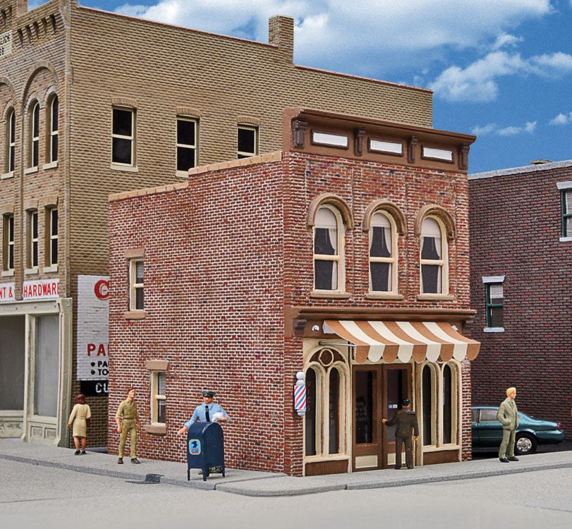 Walthers Cornerstone HO 933-3471 Vic's Barber Shop - Kit